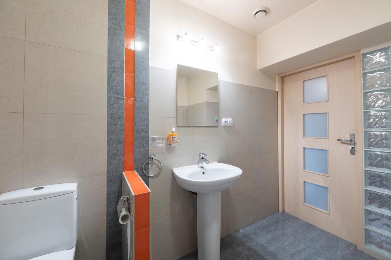 Essence Of Lodz-145M!Central-Secured-Comfy18Ppl!&Freeparking المظهر الخارجي الصورة