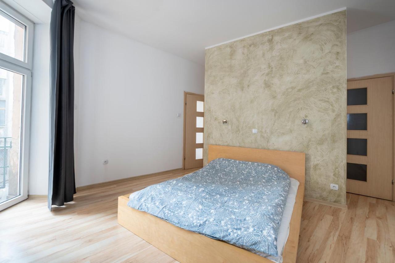 Essence Of Lodz-145M!Central-Secured-Comfy18Ppl!&Freeparking المظهر الخارجي الصورة