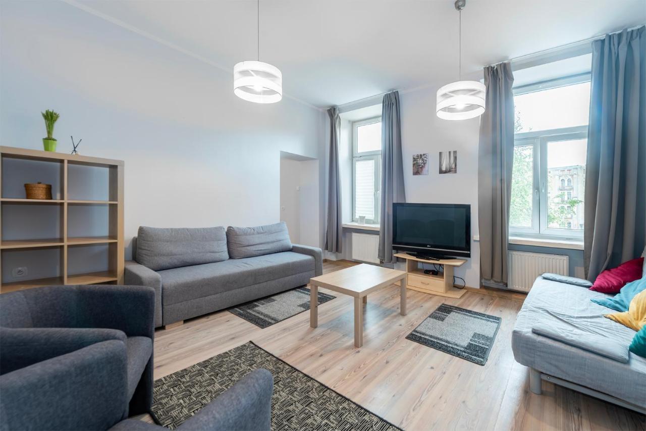 Essence Of Lodz-145M!Central-Secured-Comfy18Ppl!&Freeparking المظهر الخارجي الصورة